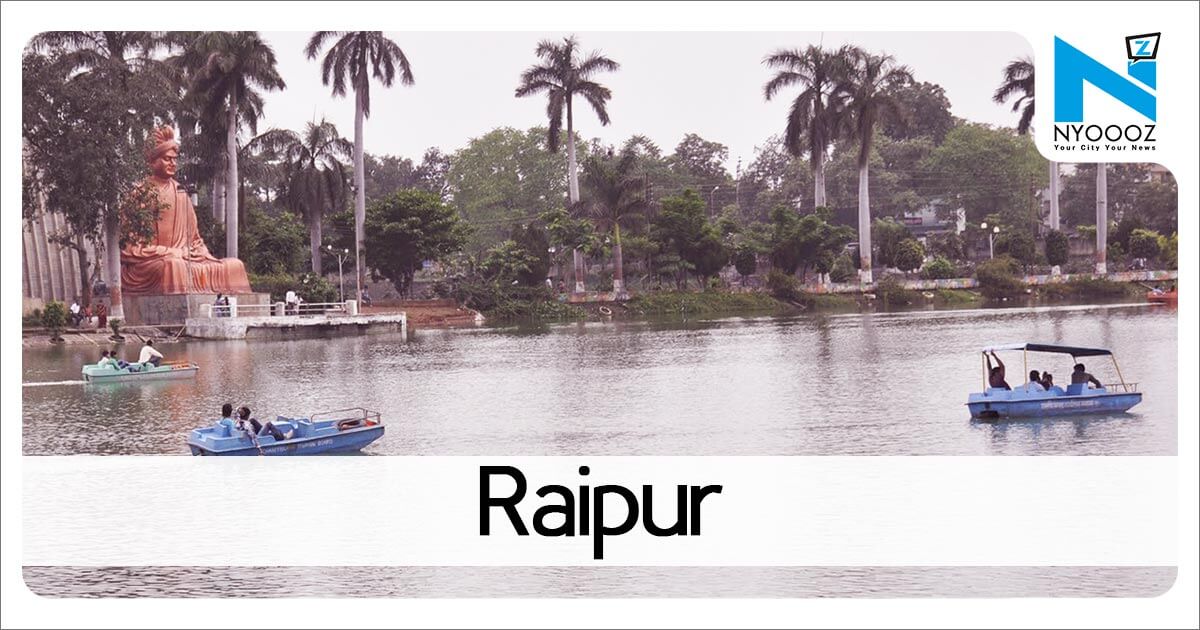 Raipur Crime News: ठगी के मामले में मेडिकल कालेज का निलंबित लेखा अधिकारी दिल्ली से गिरफ्तार